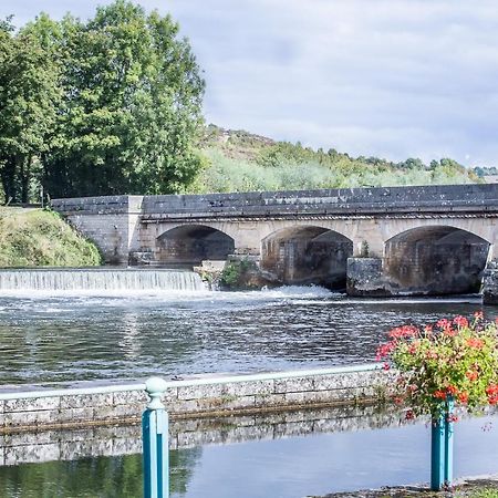 Escolives-Sainte-Camille Entre Canal Et Vignes Bed & Breakfast エクステリア 写真