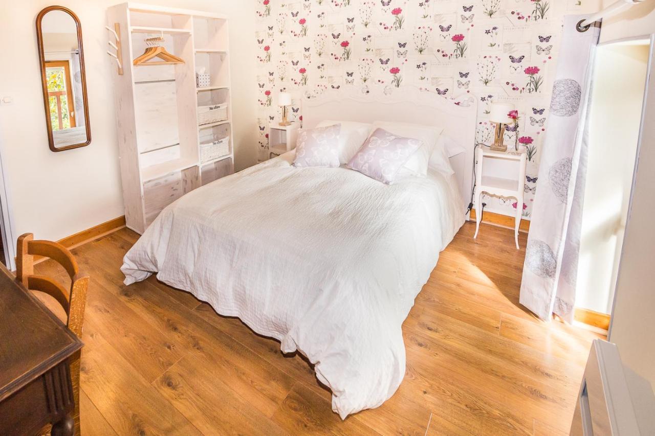 Escolives-Sainte-Camille Entre Canal Et Vignes Bed & Breakfast エクステリア 写真