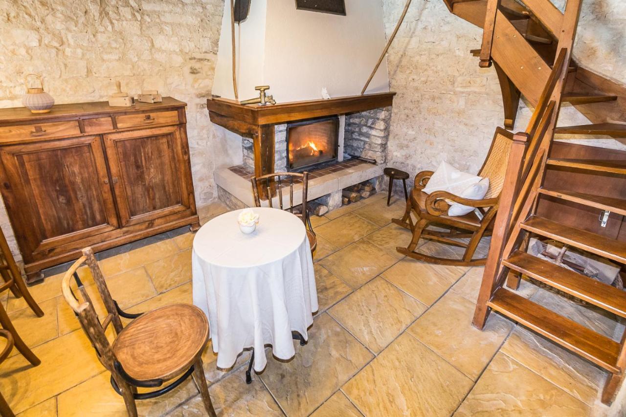 Escolives-Sainte-Camille Entre Canal Et Vignes Bed & Breakfast エクステリア 写真