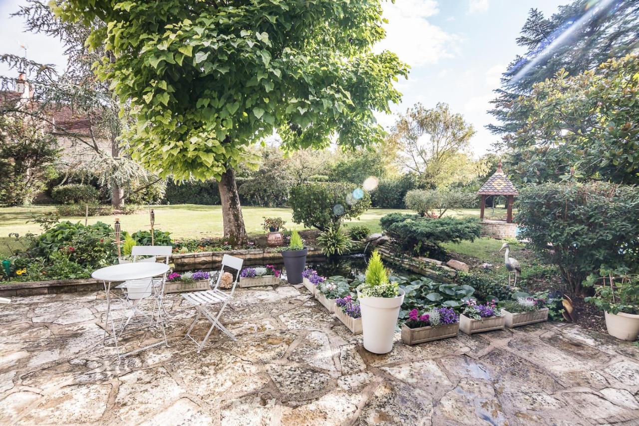Escolives-Sainte-Camille Entre Canal Et Vignes Bed & Breakfast エクステリア 写真