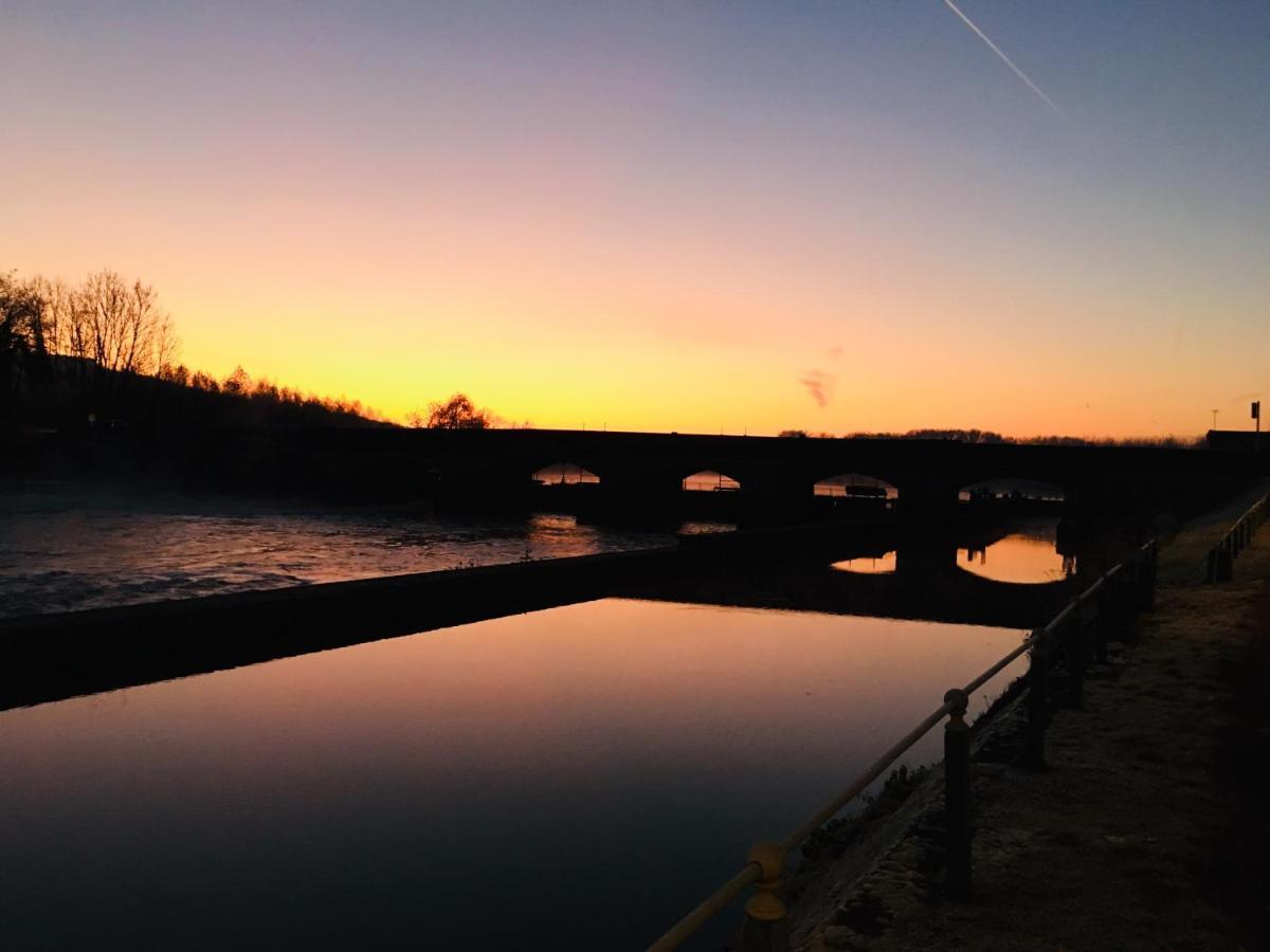 Escolives-Sainte-Camille Entre Canal Et Vignes Bed & Breakfast エクステリア 写真